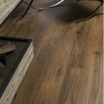 Root by Caesar features a hand-planed effect.